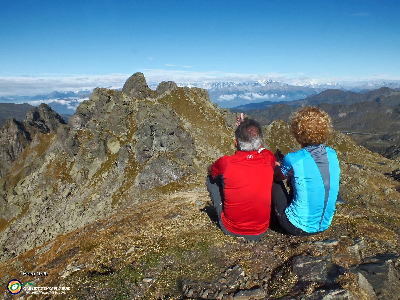 48 Vista verso Cima Piazzotti or., Torrione di Mezzaluna, Pizzo di Tronella.JPG